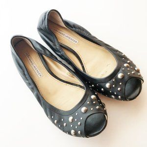 VERA WANG LAVENDER LABEL FLATS LEATHER STUDS